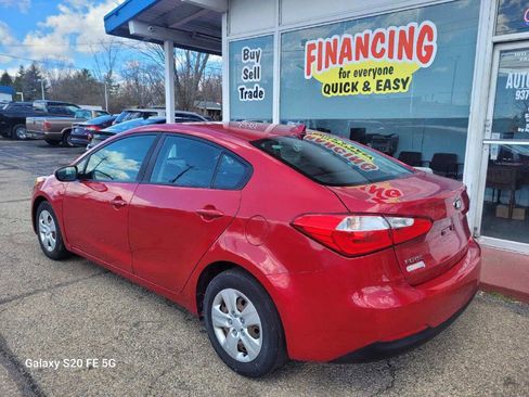 Used 2016 Kia Forte LX w/ LX Popular Package image 4