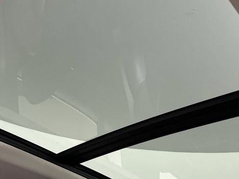 Used 2021 Volvo XC90 T6 Momentum w/ Protection Package Premier image 13