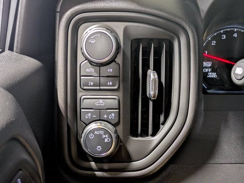 Used 2025 Chevrolet Silverado 1500 Custom Trail Boss AWD/4WD image 24