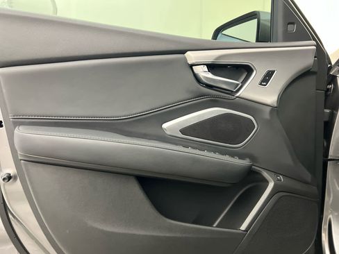 Used 2024 Acura RDX SH-AWD image 14