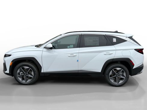 New 2025 Hyundai Tucson SEL image 2