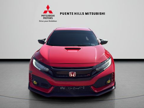 Used 2019 Honda Civic Type R image 2