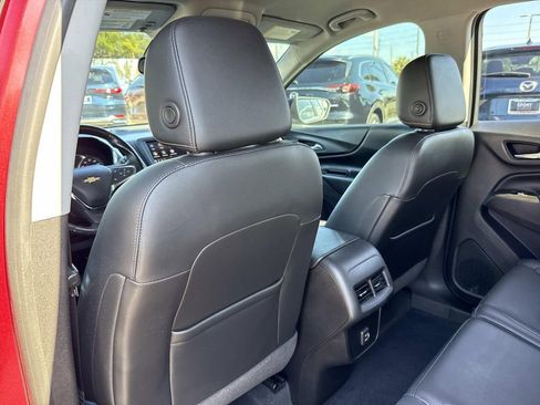 Used 2021 Chevrolet Equinox LT image 14