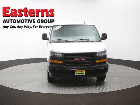 Used 2020 GMC Savana 3500 w/ Driver Convenience Package RWD image 52