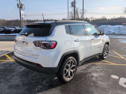 New 2026 Jeep Compass Limited AWD/4WD image 8