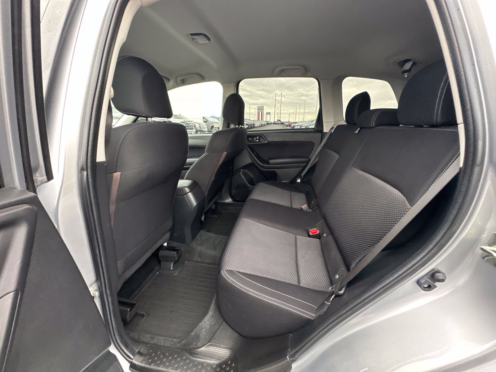 Used 2018 Subaru Forester 2.5i w/ Alloy Wheel Package AWD/4WD image 18