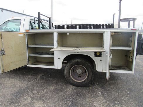 Used 2014 Ford F350 XL w/ Power Equipment Group RWD image 30