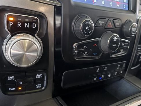 Used 2018 RAM 1500 Sport w/ Convenience Group AWD/4WD image 17