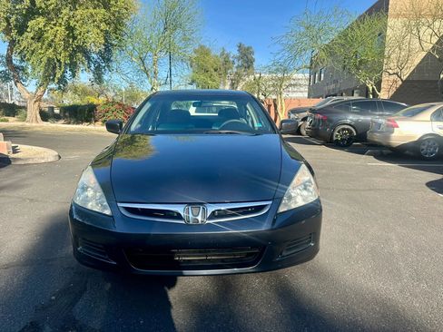 Used 2006 Honda Accord SE image 2