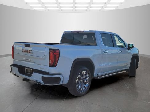 New 2026 GMC Sierra 1500 Denali w/ Denali Reserve Package AWD/4WD image 4