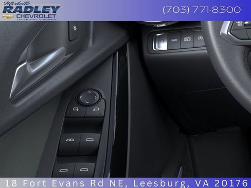 New 2026 Chevrolet Equinox LT w/ Convenience Package II image 24