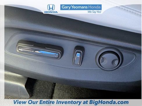 Used 2023 Honda CR-V EX-L image 25