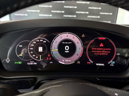 Certified 2024 Porsche Cayenne Turbo GT AWD/4WD image 31