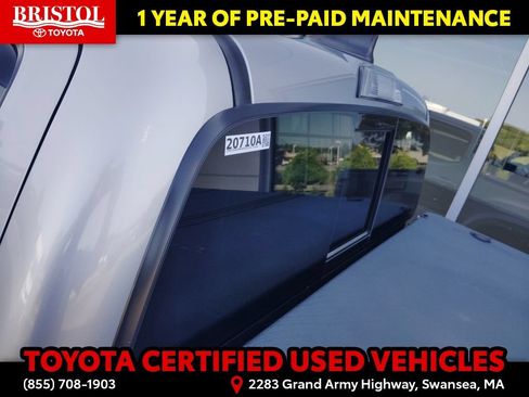 Used 2021 Toyota Tacoma TRD Sport w/ TRD Premium Sport Package AWD/4WD image 24