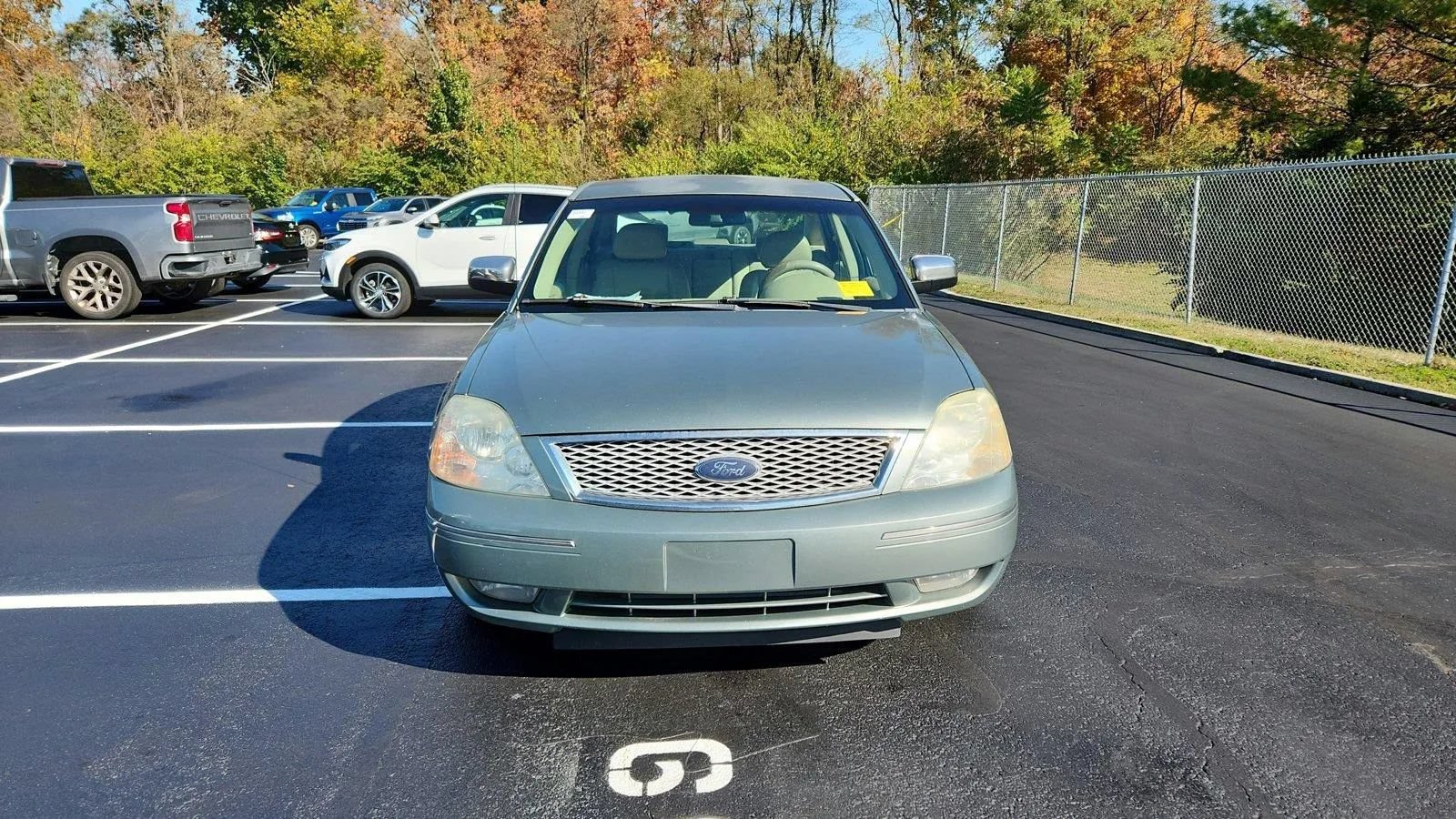 Used 2006 Ford Five Hundred Limited FWD image 3
