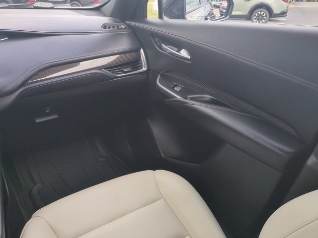Used 2019 Cadillac XT4 Sport w/ Driver Assist Package FWD image 17