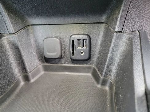 Used 2019 Chevrolet Volt LT FWD image 29