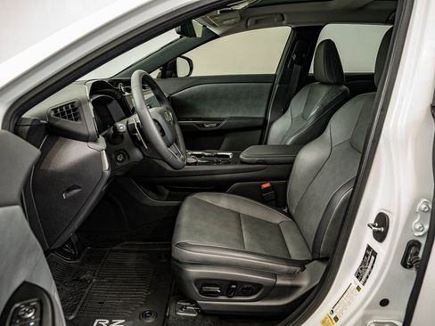 Certified 2024 Lexus RZ 450e Premium w/ Technology Package image 28