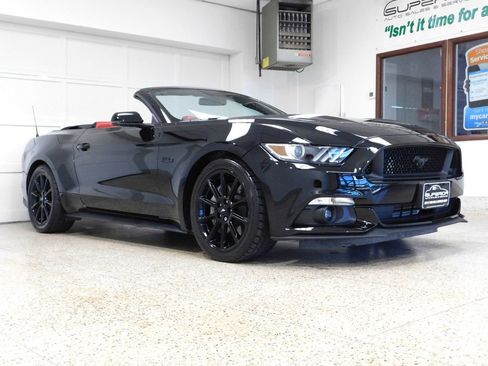Used 2016 Ford Mustang GT Premium w/ Equipment Group 401A RWD image 8