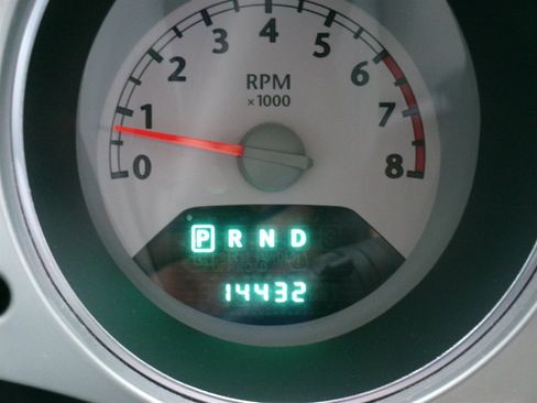 Used 2009 Chrysler PT Cruiser FWD image 24