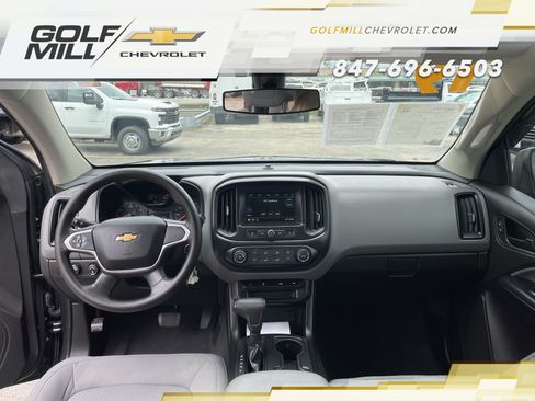 Used 2019 Chevrolet Colorado W/T w/ WT Convenience Package AWD/4WD image 28