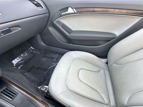 Used 2013 Audi A5 2.0T Premium image 26