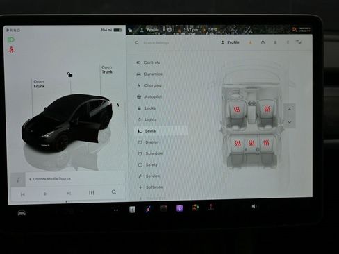 Used 2023 Tesla Model Y Long Range image 25