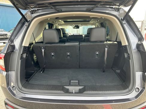 Used 2023 Honda Pilot Elite image 23