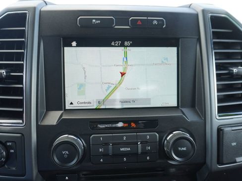 Used 2018 Ford F150 XLT w/ Equipment Group 302A Luxury image 16