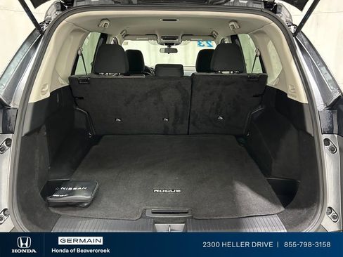 Used 2023 Nissan Rogue SV image 28