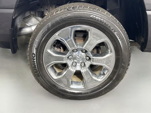 Used 2019 RAM 1500 Big Horn image 33