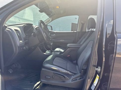 Used 2016 Chevrolet Colorado Z71 AWD/4WD image 10