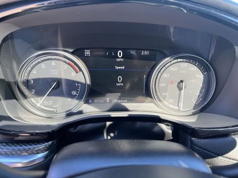 Used 2022 Cadillac XT5 Sportv w/ Technology Package image 12