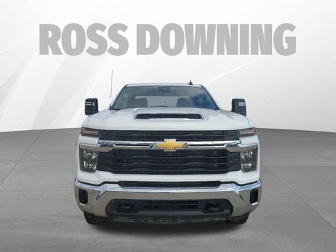 Used 2024 Chevrolet Silverado 2500 LT image 2