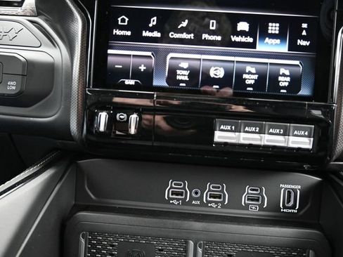 New 2026 RAM 2500 Limited image 37