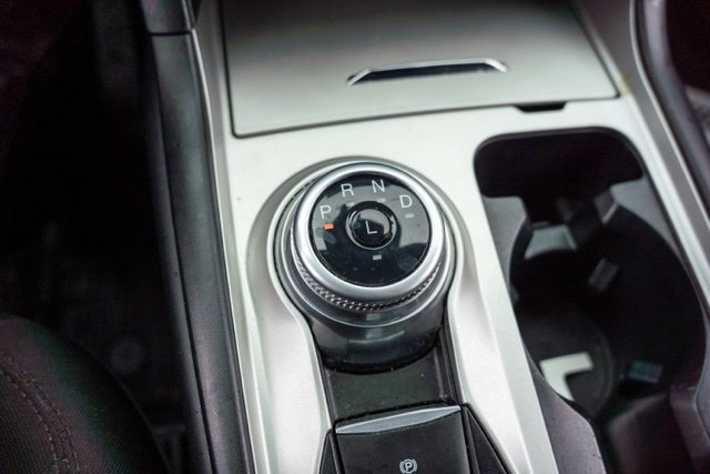 Used 2023 Ford Explorer XLT AWD/4WD image 23