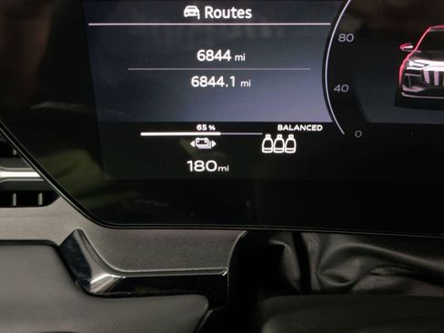 Used 2025 Audi Q6 e-tron Premium w/ Convenience Package image 20