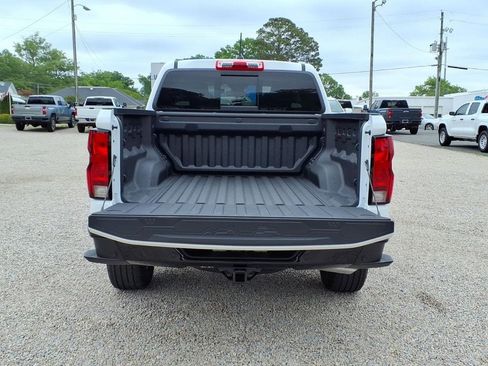 New 2026 Chevrolet Colorado W/T w/ Advanced Trailering Package AWD/4WD image 7