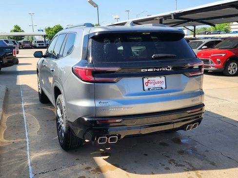 New 2026 GMC Acadia Denali Ultimate AWD/4WD image 6