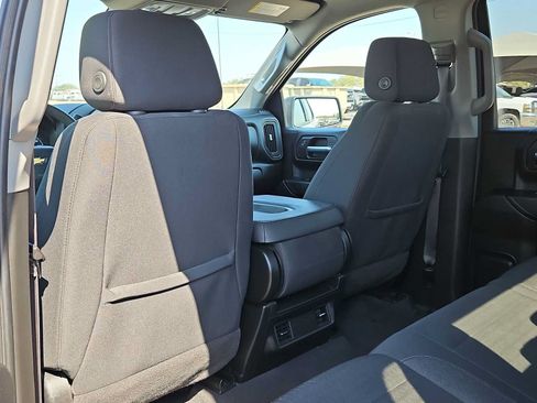 Used 2022 Chevrolet Silverado 1500 Custom RWD image 16