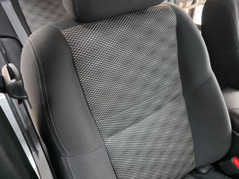 Used 2022 Nissan Rogue Sport SV image 23