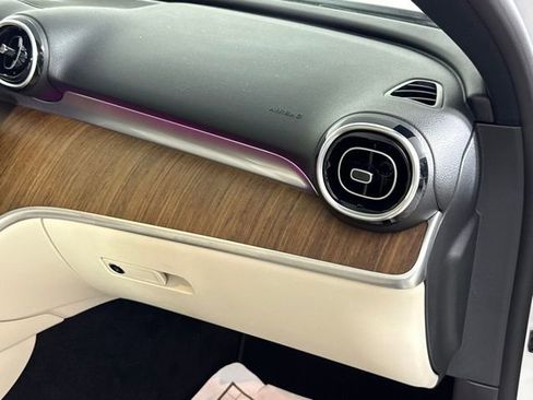 Used 2023 Mercedes-Benz C 300 Sedan image 30