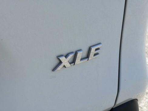 Used 2023 Toyota RAV4 XLE Premium FWD image 13