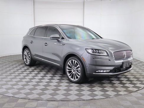 Used 2022 Lincoln Nautilus Reserve w/ Equipment Group 202A image 3