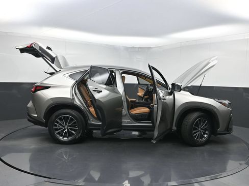 Used 2022 Lexus NX 350 AWD image 35