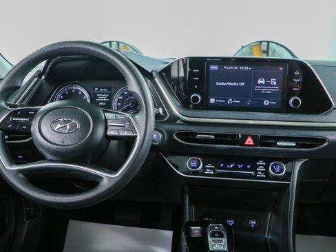 Used 2022 Hyundai Sonata SEL FWD image 17