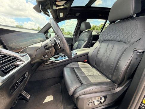 Used 2023 BMW X7 M60i w/ Executive Package AWD/4WD image 19