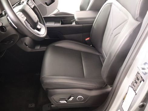 Used 2026 Hyundai Santa Fe SEL FWD image 11
