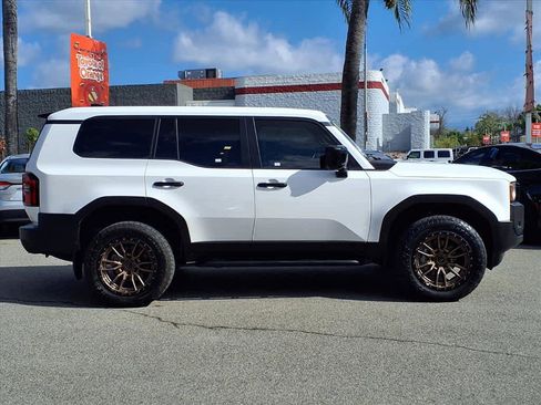 Used 2024 Toyota Land Cruiser 1958 image 3