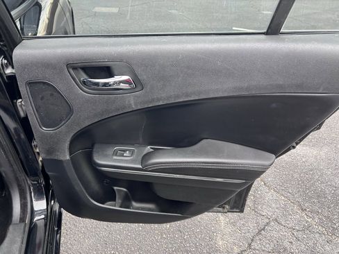 Used 2014 Dodge Charger SXT Plus image 27